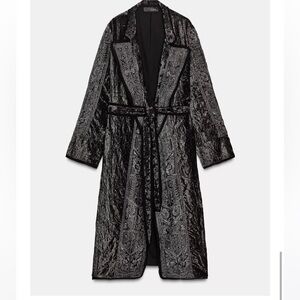 Zara EMBROIDERED VELVET KIMONO ZW COLLECTION LIMITED EDITION size S